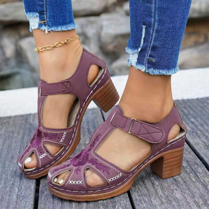 Shoeswoon Vintage Floral Embroidered Cutout Chunky Heel Closed Toe Sandals