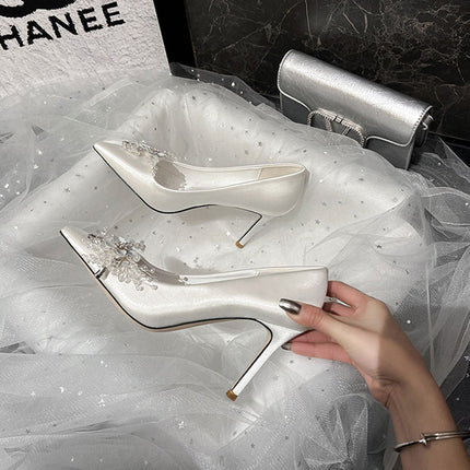 Shoeswoon Elegant Pointed Toe Floral Crystal Stiletto Slip On Heels